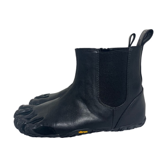 The Soloist x Suicoke Five Finger Vibram Boots - Picture 2 of 8